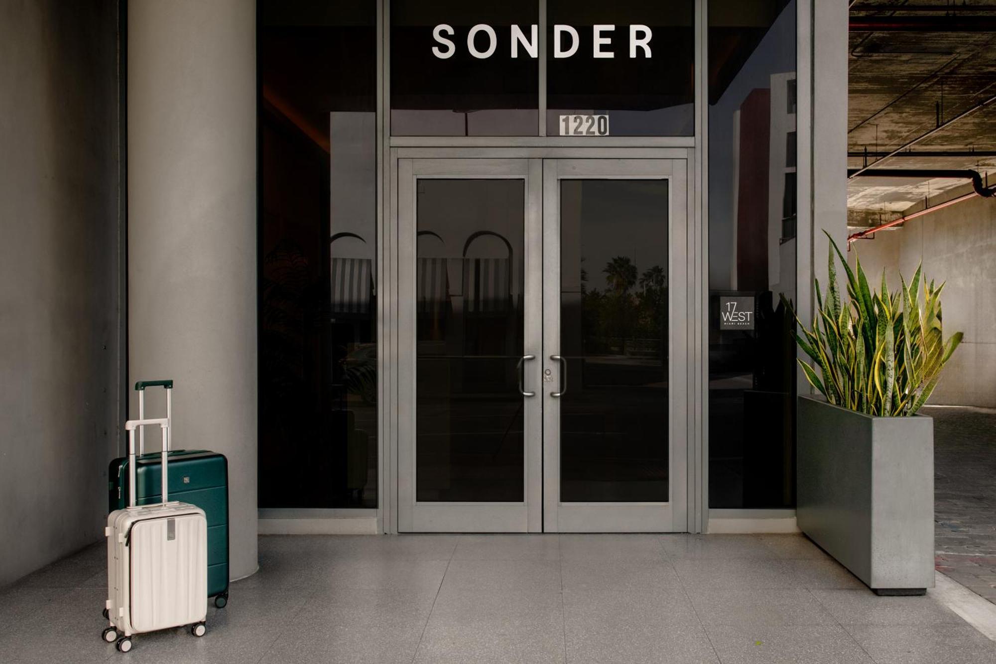 Sonder By Marriott Bonvoy 17West Apartments Miami Beach Esterno foto