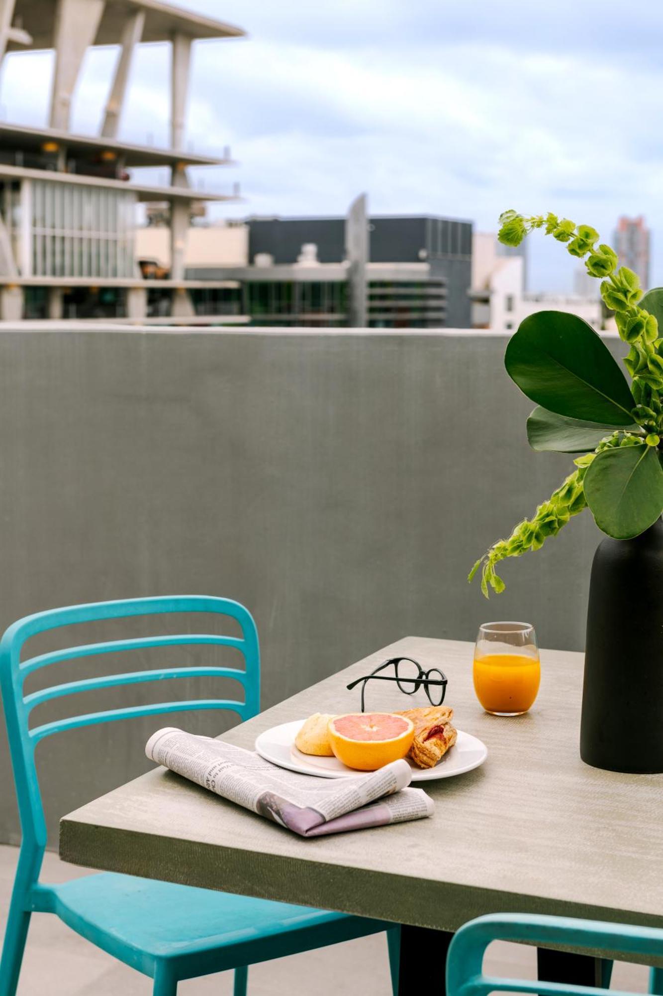 Sonder By Marriott Bonvoy 17West Apartments Miami Beach Esterno foto