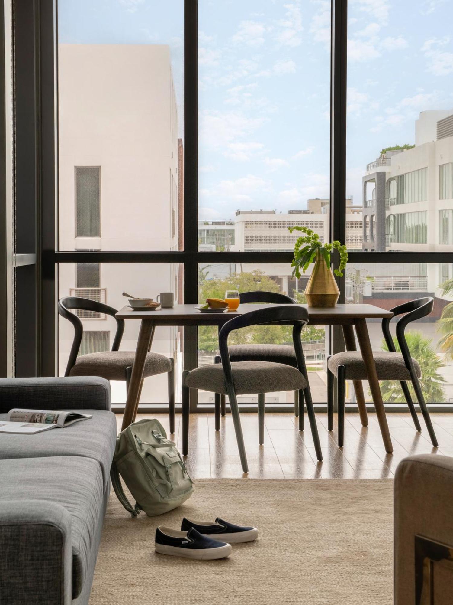 Sonder By Marriott Bonvoy 17West Apartments Miami Beach Esterno foto